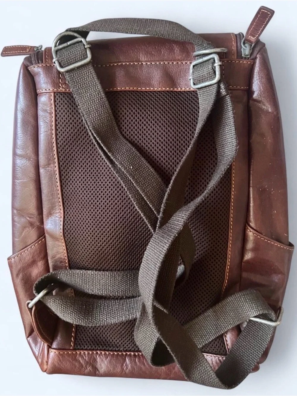Men's Brown Leather Backpack - Classic Everyday Carry